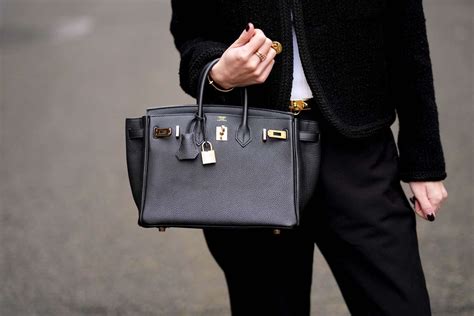 How to Buy an Hermès Birkin Bag, According to Style Experts